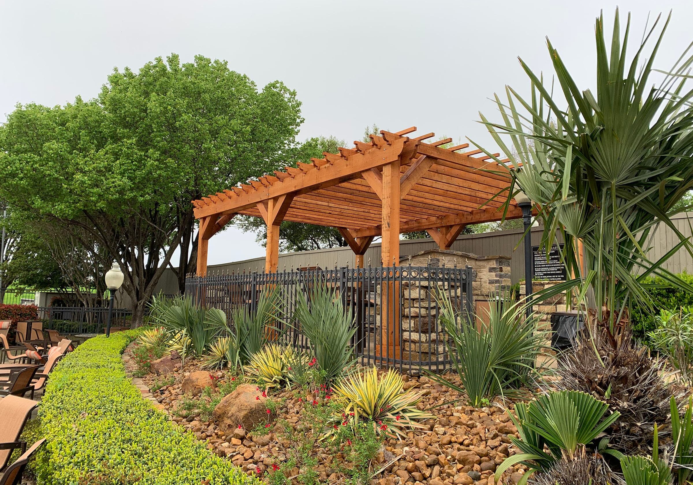 Kensington by the Vineyard: Gazebo Build
