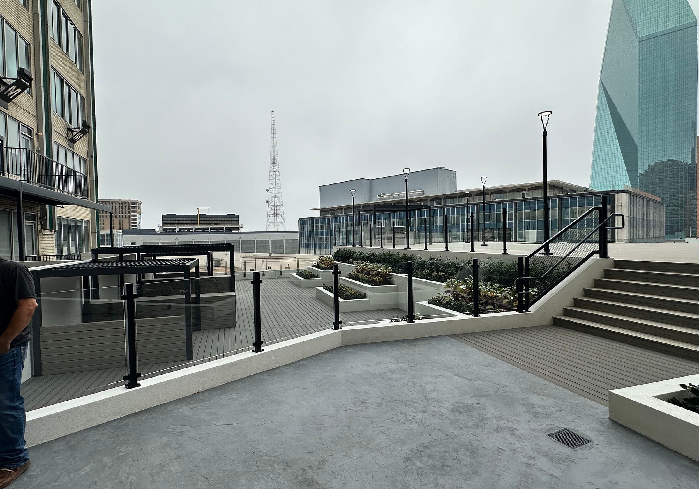 Mosaic Dallas: Rooftop Pool Deck